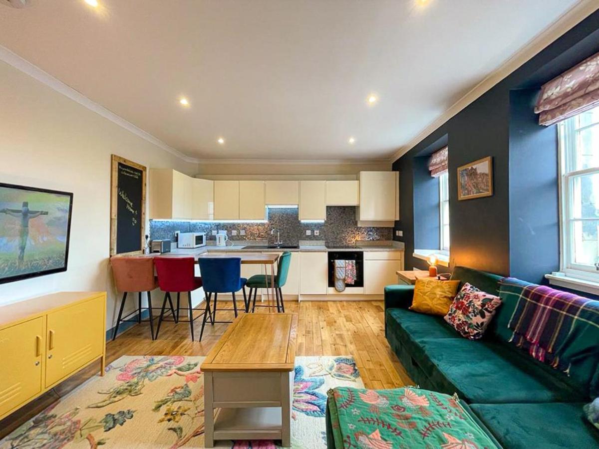 Апартаменти Lively & Energetic 2Br On The Royal Mile Единбург Екстер'єр фото