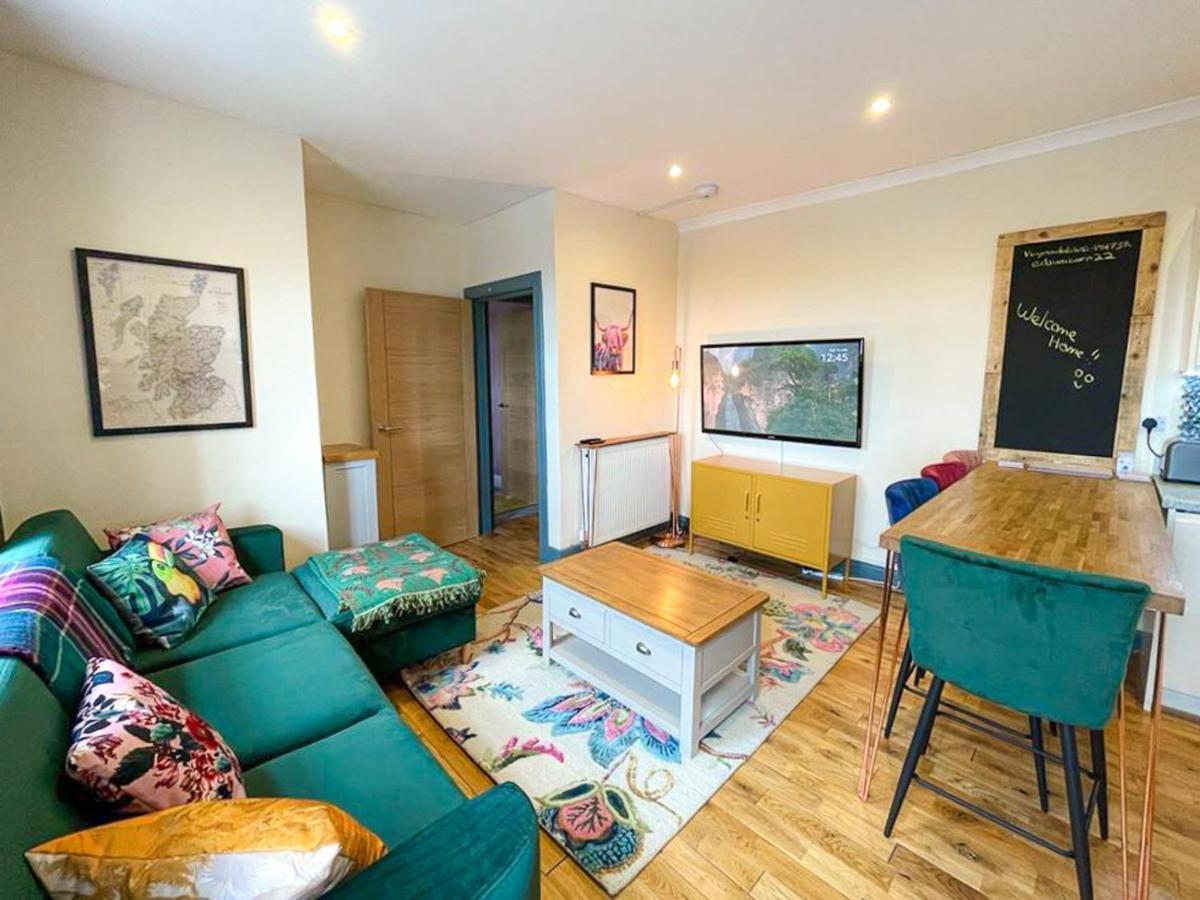 Апартаменти Lively & Energetic 2Br On The Royal Mile Единбург Екстер'єр фото