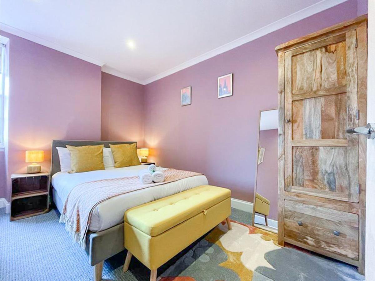 Апартаменти Lively & Energetic 2Br On The Royal Mile Единбург Екстер'єр фото