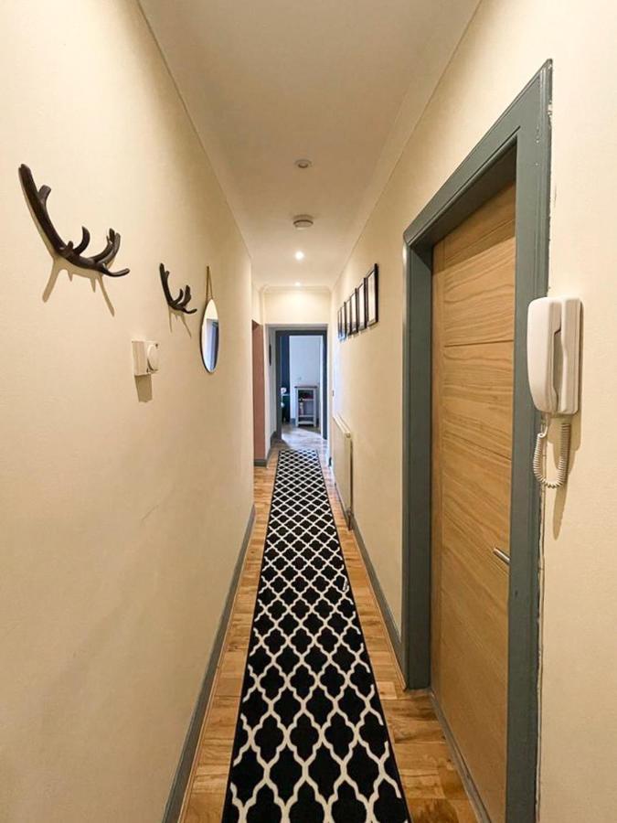 Апартаменти Lively & Energetic 2Br On The Royal Mile Единбург Екстер'єр фото